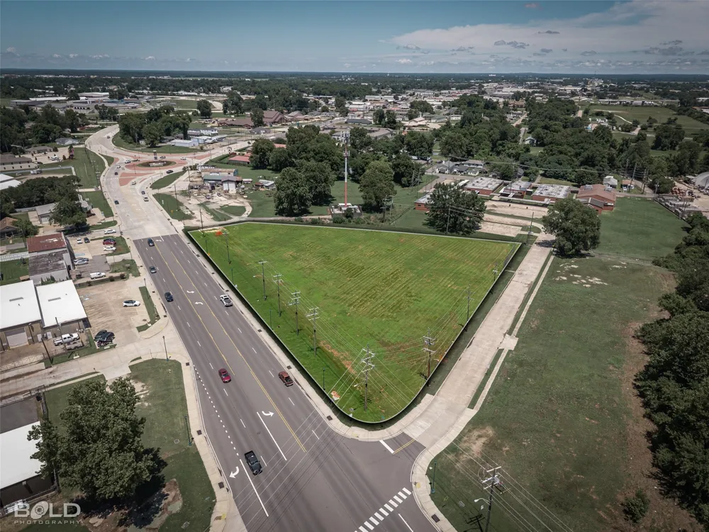 1280 E Texas Street Bossier City, LA 71111