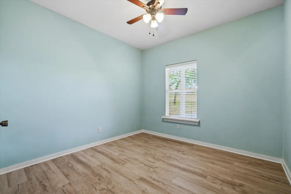 14227 County Road 438 Lindale, TX 75771