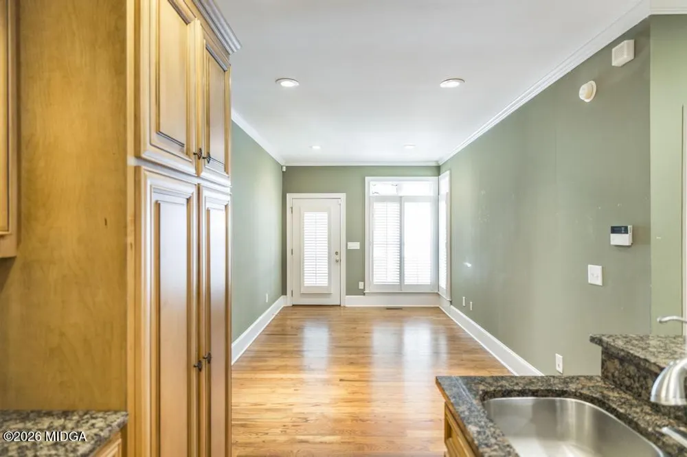 856 Tufthunter Macon, GA 31210