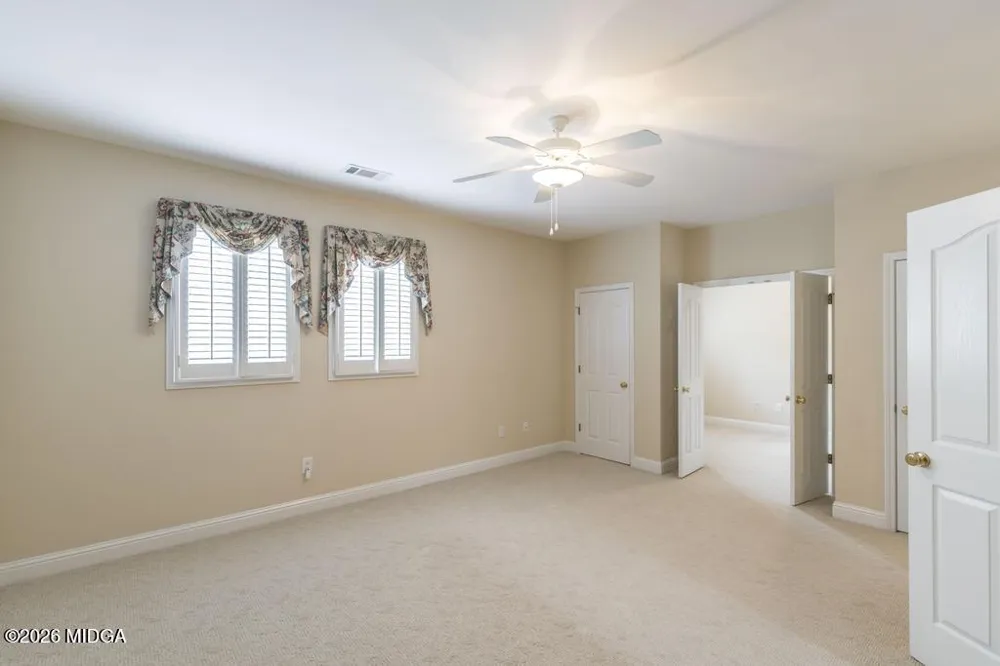 856 Tufthunter Macon, GA 31210