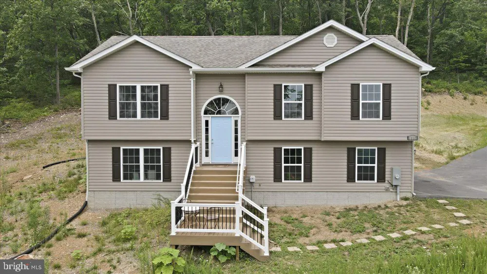 1617 TOMAHAWK TRAIL Winchester, VA 22602