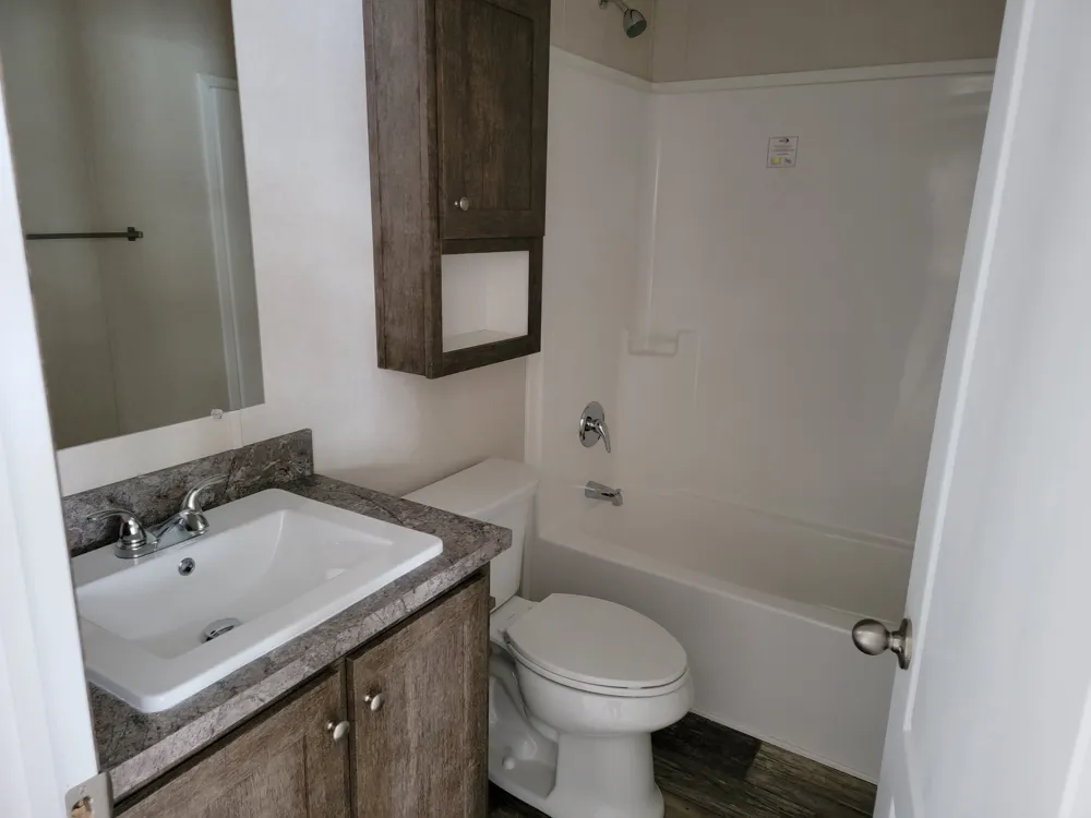 112 Sheppard Flushing, MI 48433