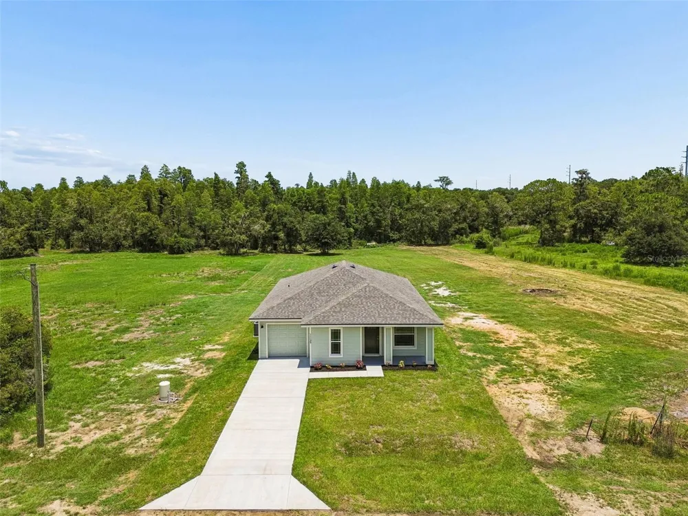 11133 KO DRIVE Lakeland, FL 33809