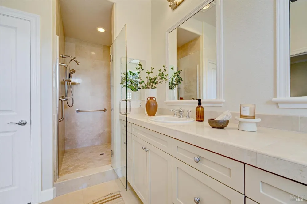 46 Ned's Way ##46 Tiburon, CA 94920