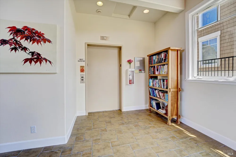 46 Ned's Way ##46 Tiburon, CA 94920