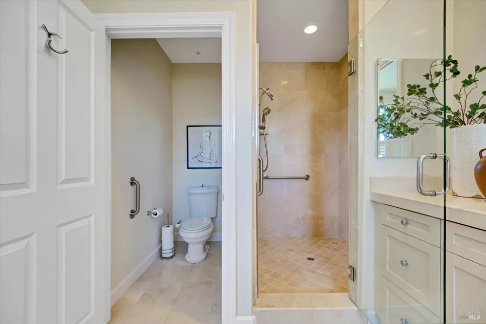 46 Ned's Way ##46 Tiburon, CA 94920