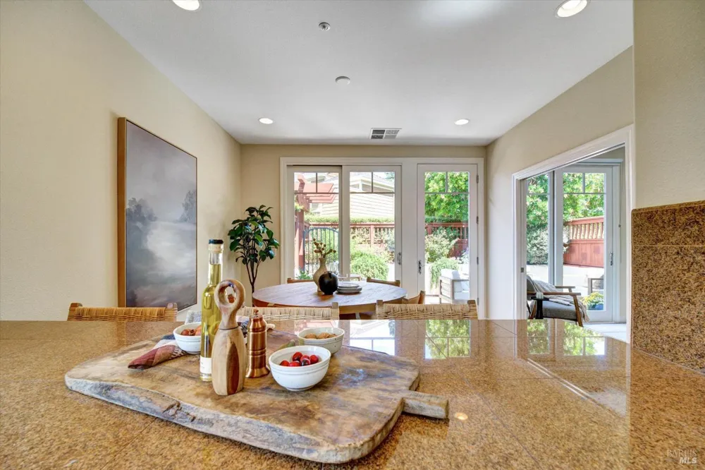46 Ned's Way ##46 Tiburon, CA 94920
