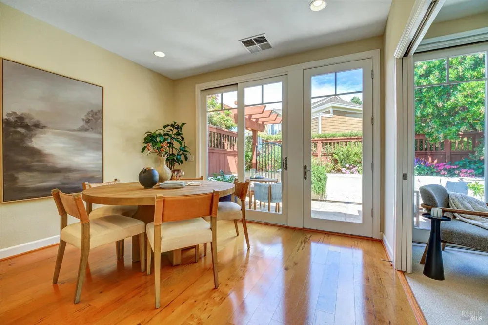 46 Ned's Way ##46 Tiburon, CA 94920