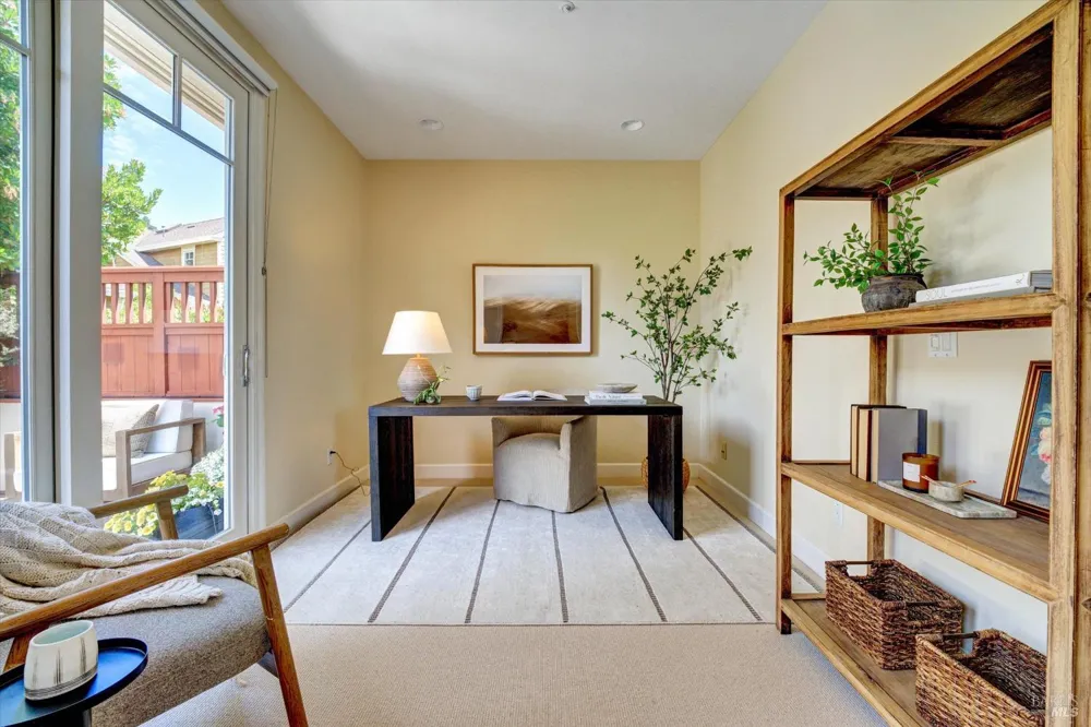 46 Ned's Way ##46 Tiburon, CA 94920