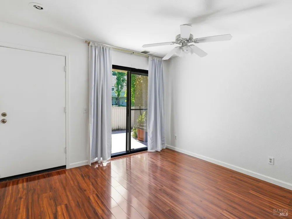 1512 Mission Boulevard Santa Rosa, CA 95409