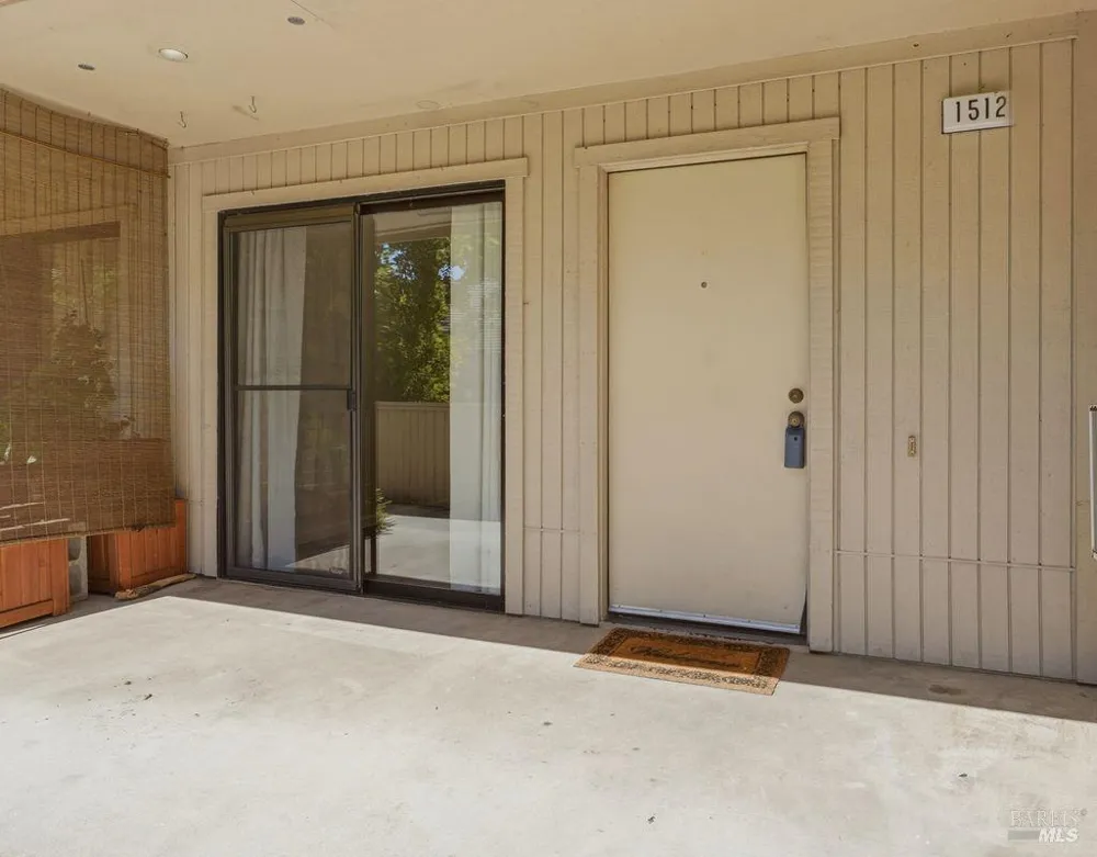 1512 Mission Boulevard Santa Rosa, CA 95409