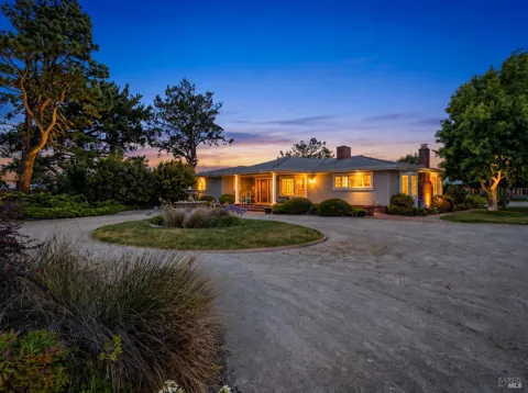21880 Arnold Drive