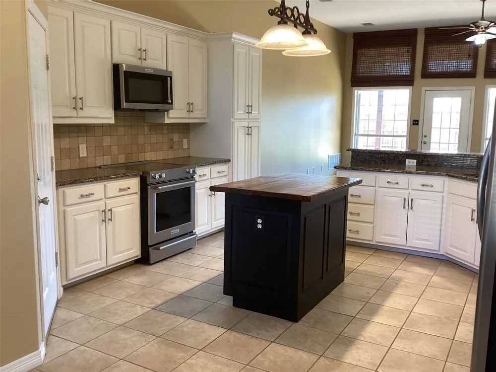 111 Reba Road Heath, TX 75032