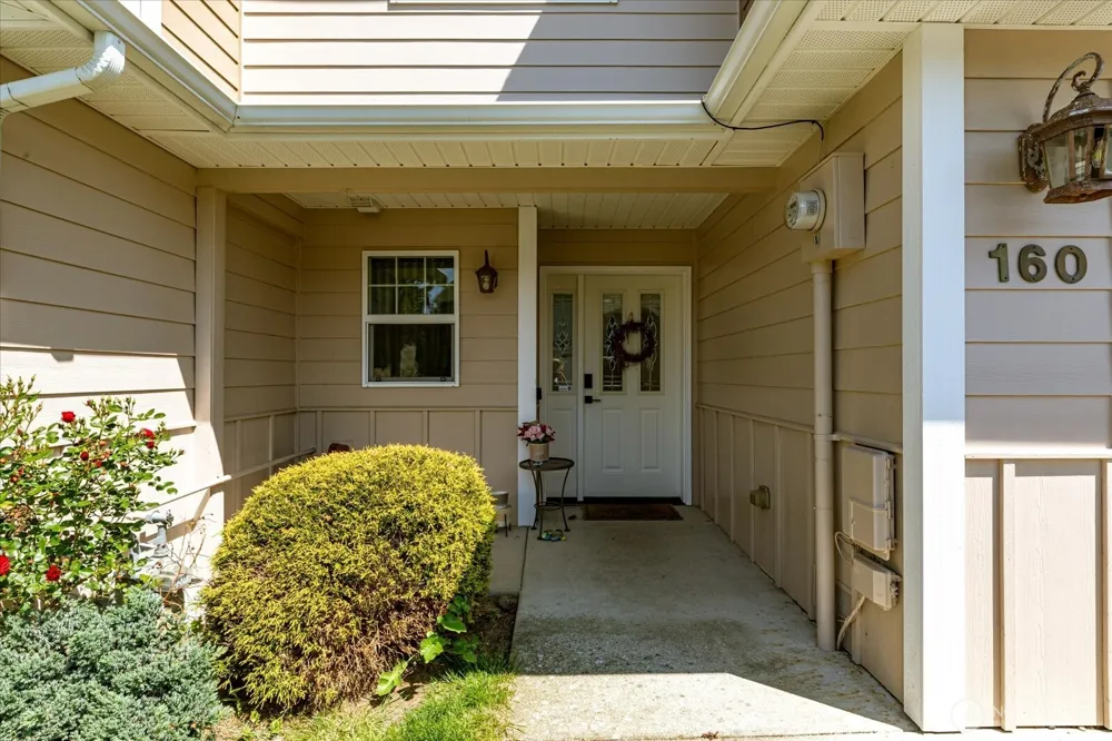 160 NE Melrose Drive Oak Harbor, WA 98277
