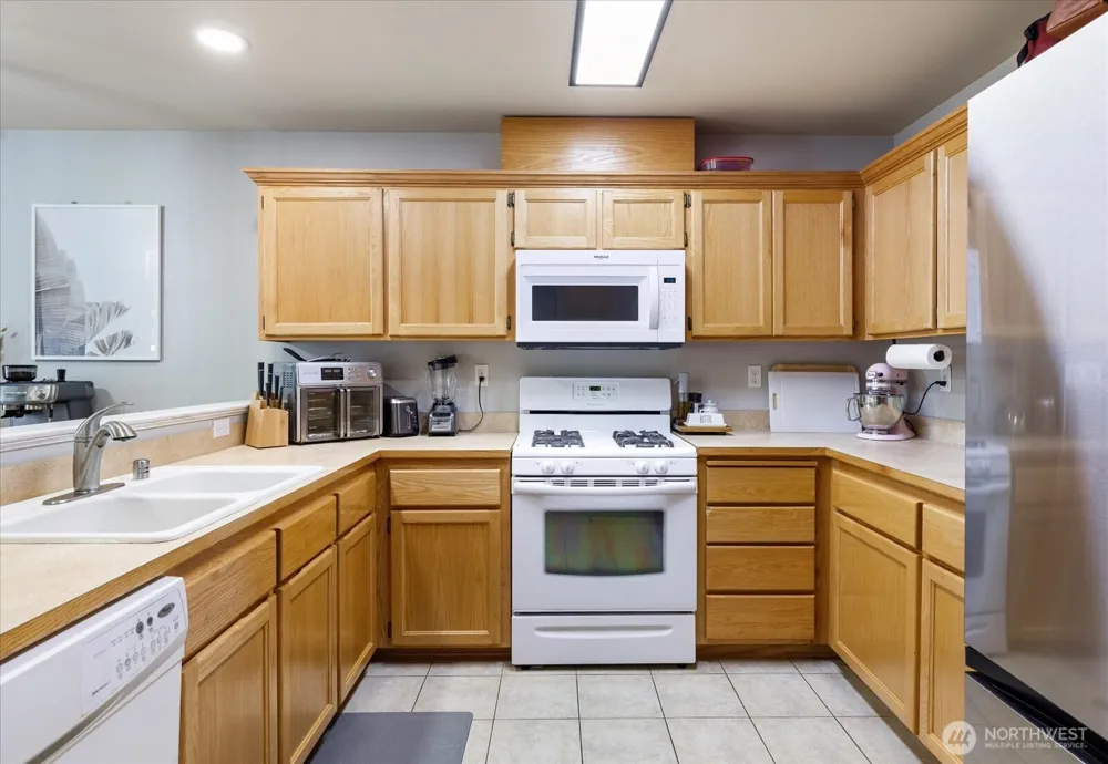 160 NE Melrose Drive Oak Harbor, WA 98277