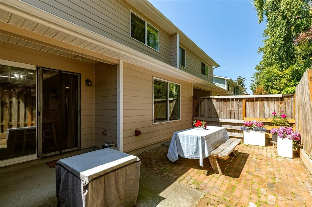 160 NE Melrose Drive Oak Harbor, WA 98277