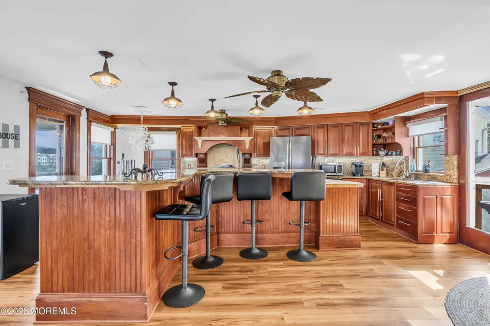 100 Lake Avenue Ocean Grove, NJ 07756