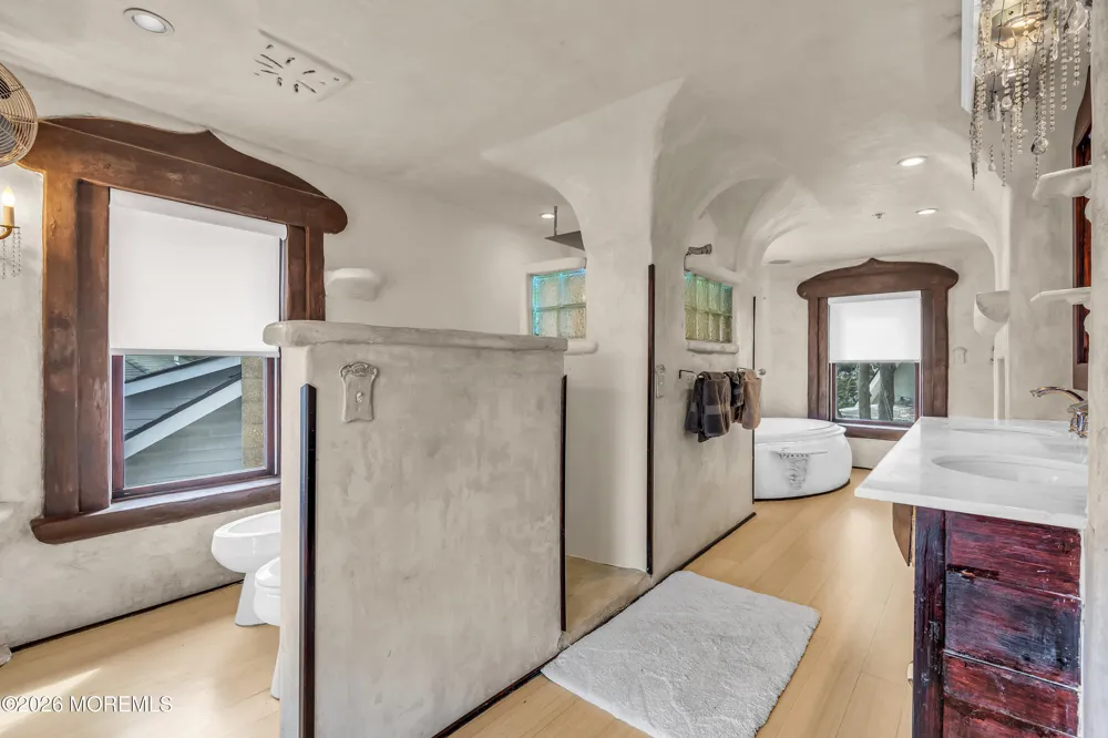 100 Lake Avenue Ocean Grove, NJ 07756