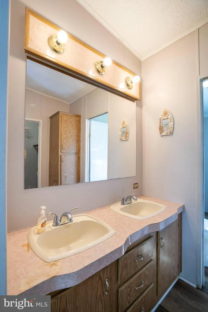 282 CIRCLE ROAD Bellefonte, PA 16823