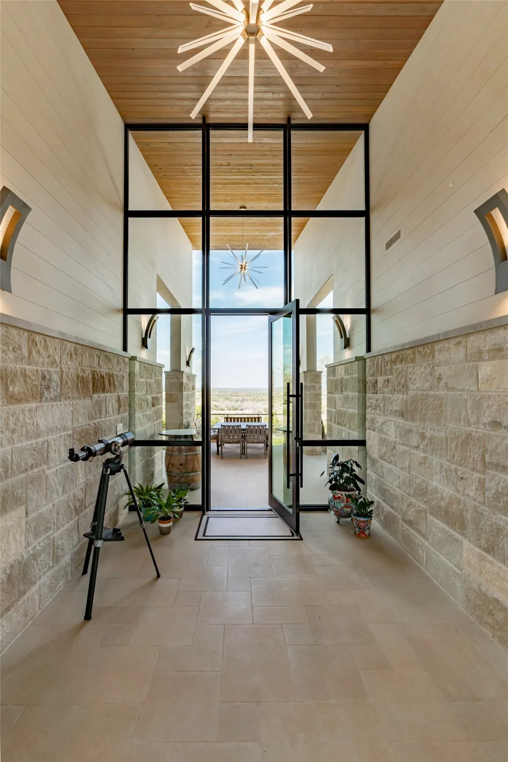 2660 Elder Hill Road Driftwood, TX 78619