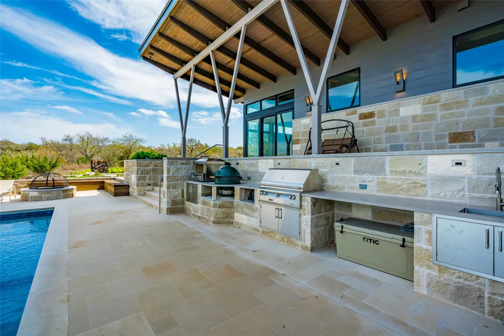 2660 Elder Hill Road Driftwood, TX 78619