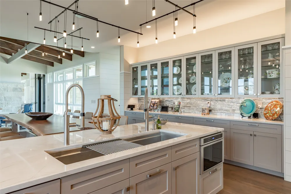2660 Elder Hill Road Driftwood, TX 78619