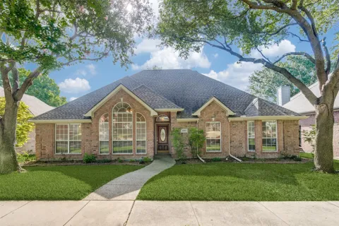 6302 Hidden Springs