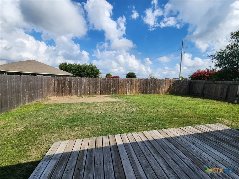 789 Great Oaks Drive New Braunfels, TX 78130