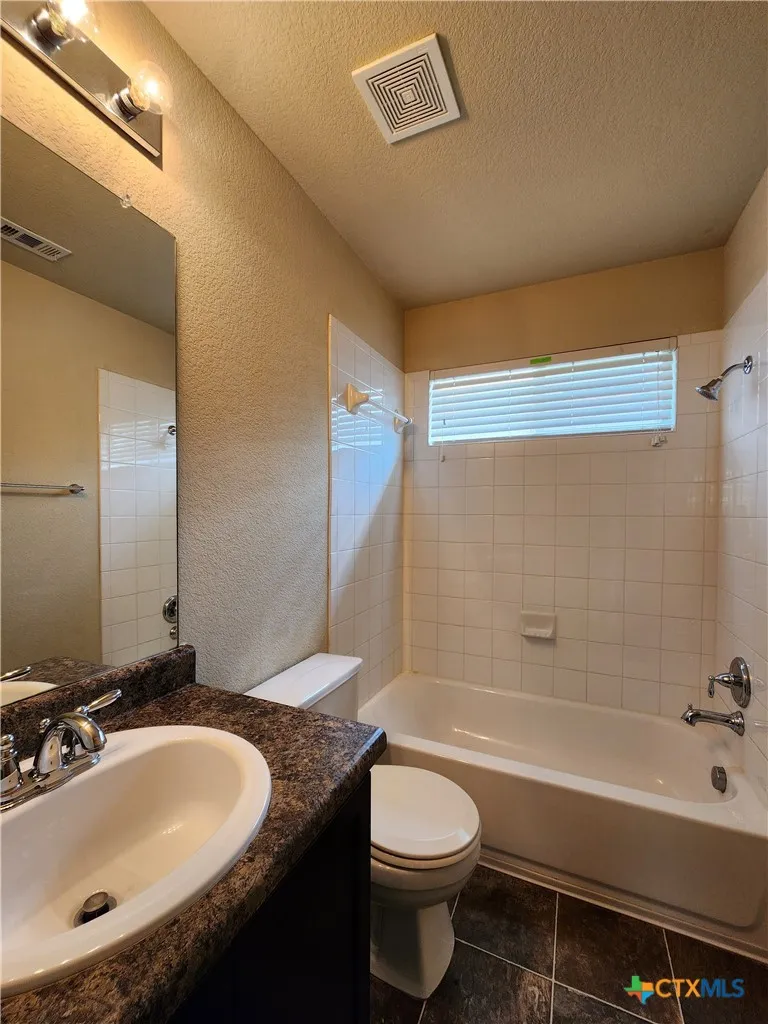 789 Great Oaks Drive New Braunfels, TX 78130
