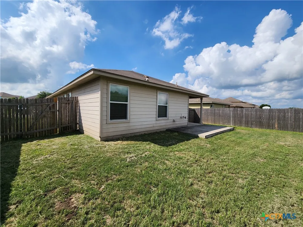 789 Great Oaks Drive New Braunfels, TX 78130