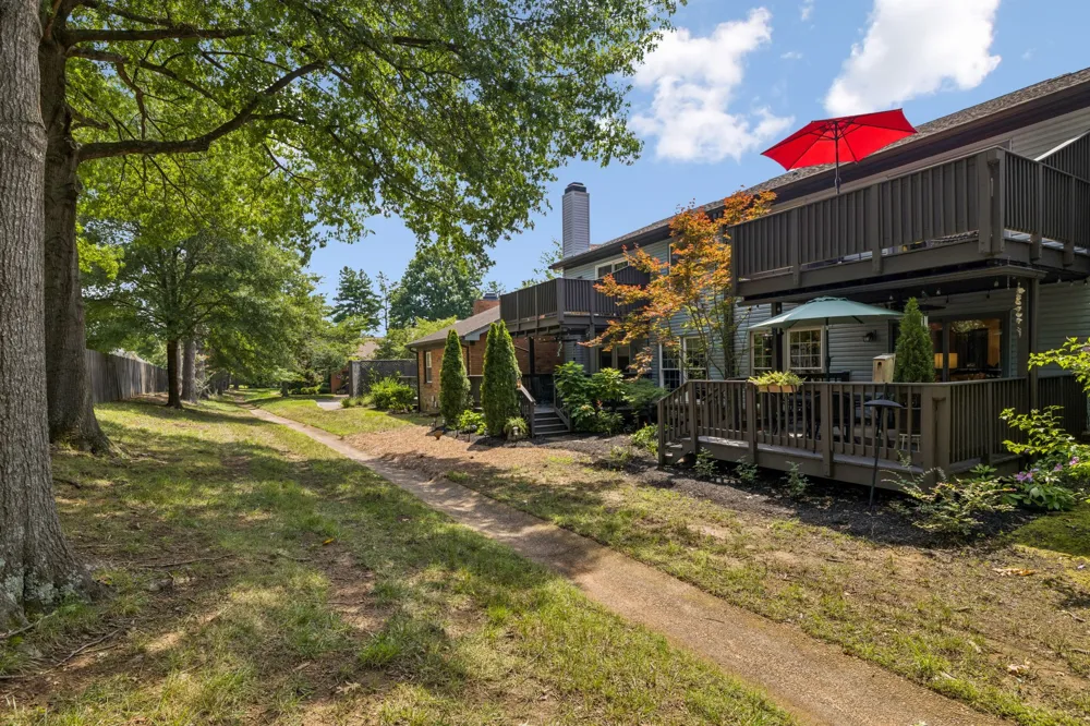227 Hearthstone Manor Ln Brentwood, TN 37027