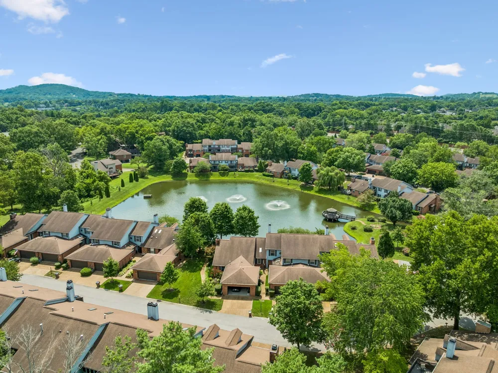 227 Hearthstone Manor Ln Brentwood, TN 37027