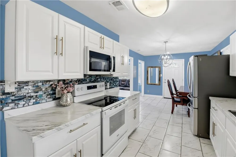 1101 Lloyd Drive Forest Park, GA 30297