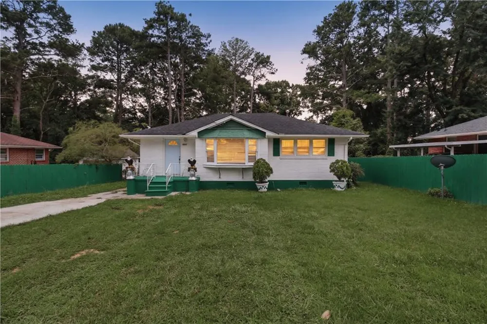 1101 Lloyd Drive Forest Park, GA 30297