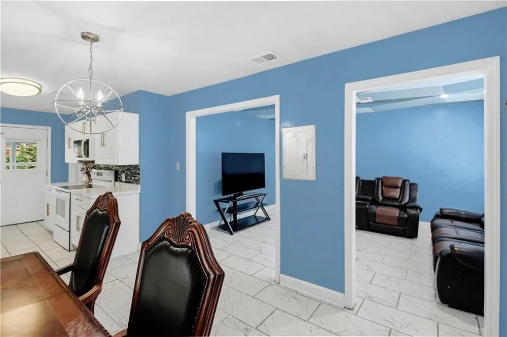 1101 Lloyd Drive Forest Park, GA 30297