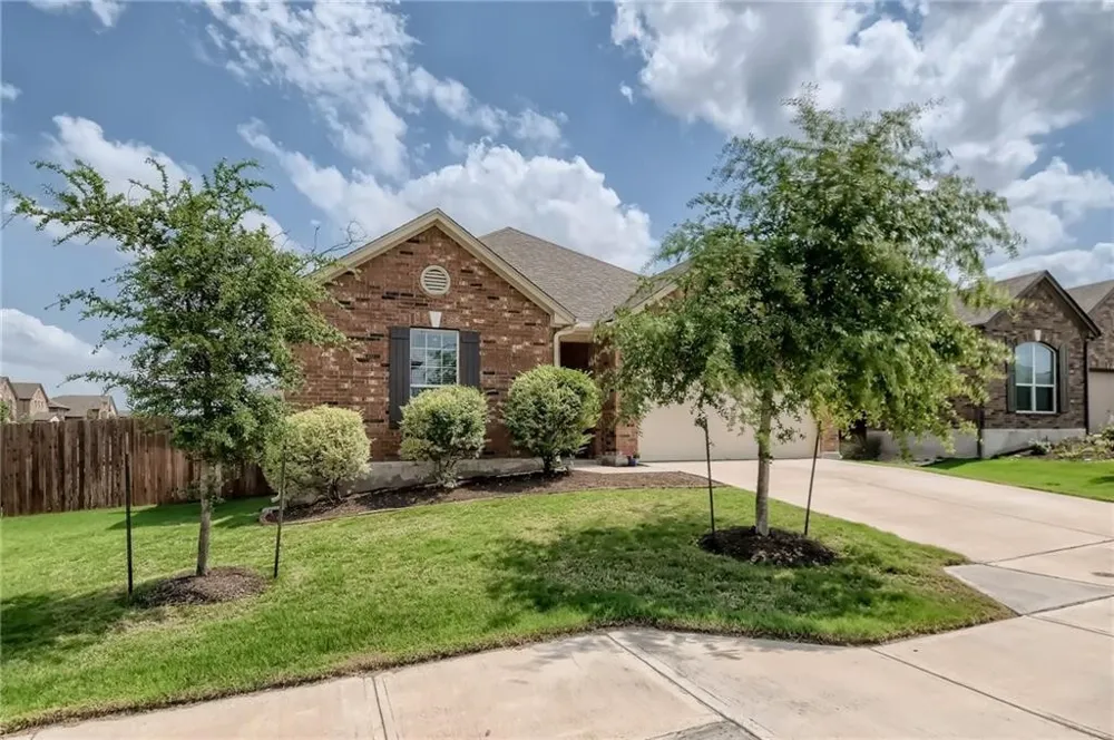 303 White River Drive Georgetown, TX 78626