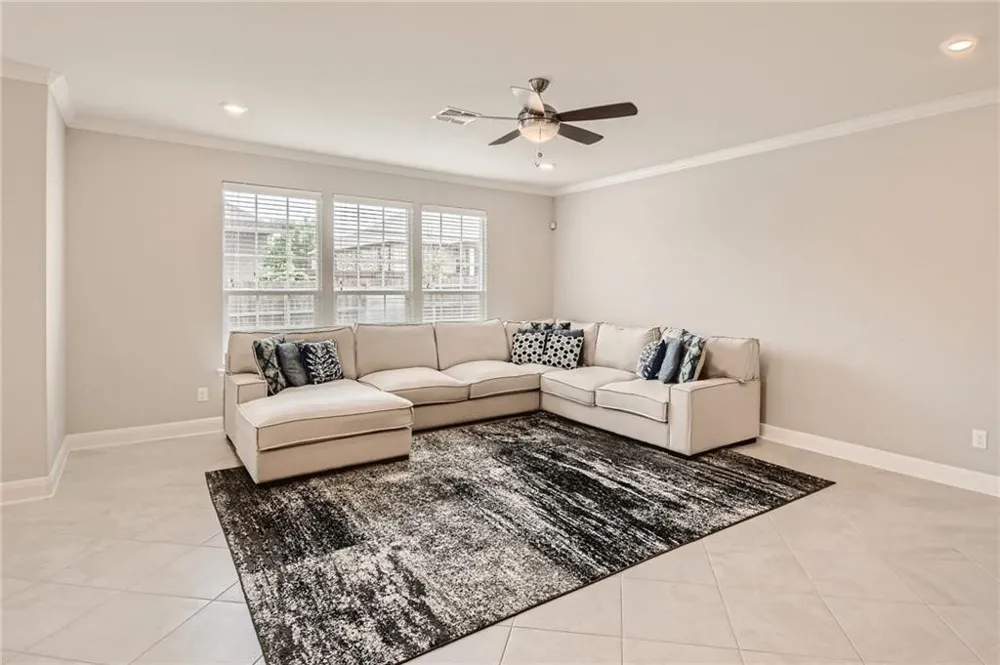 303 White River Drive Georgetown, TX 78626