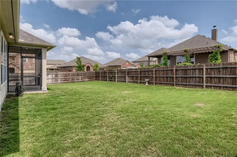 303 White River Drive Georgetown, TX 78626