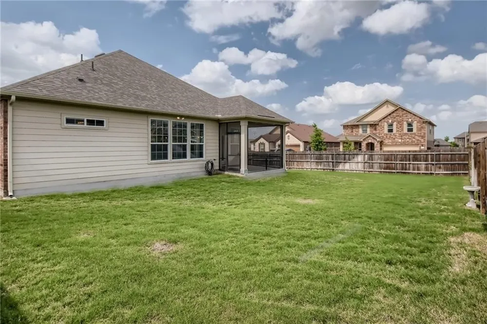 303 White River Drive Georgetown, TX 78626