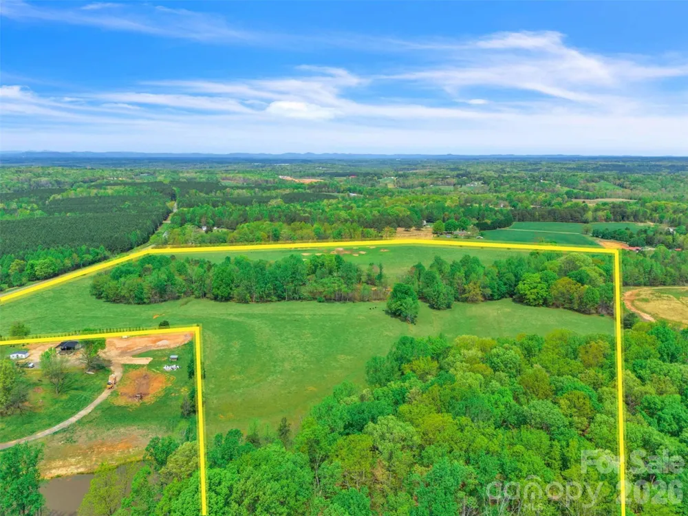 1376 Lowrance Road Catawba, NC 28609