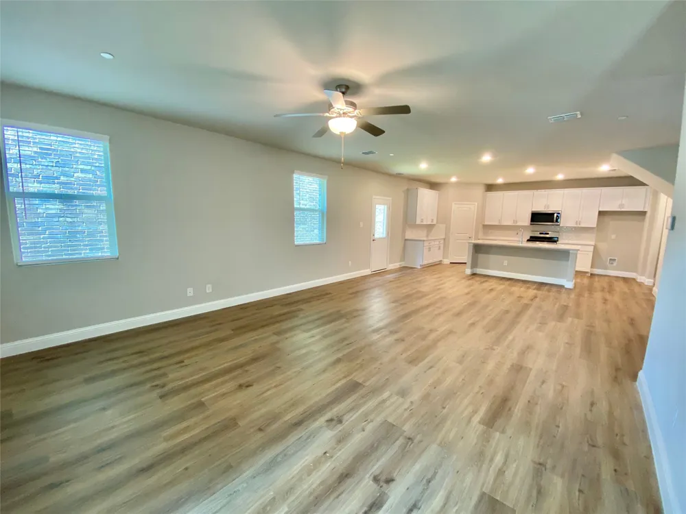 4127 Stockyard Station Lane Sachse, TX 75048