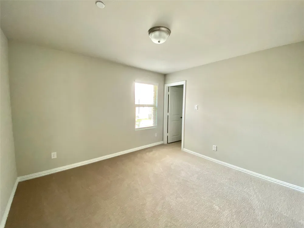 4127 Stockyard Station Lane Sachse, TX 75048