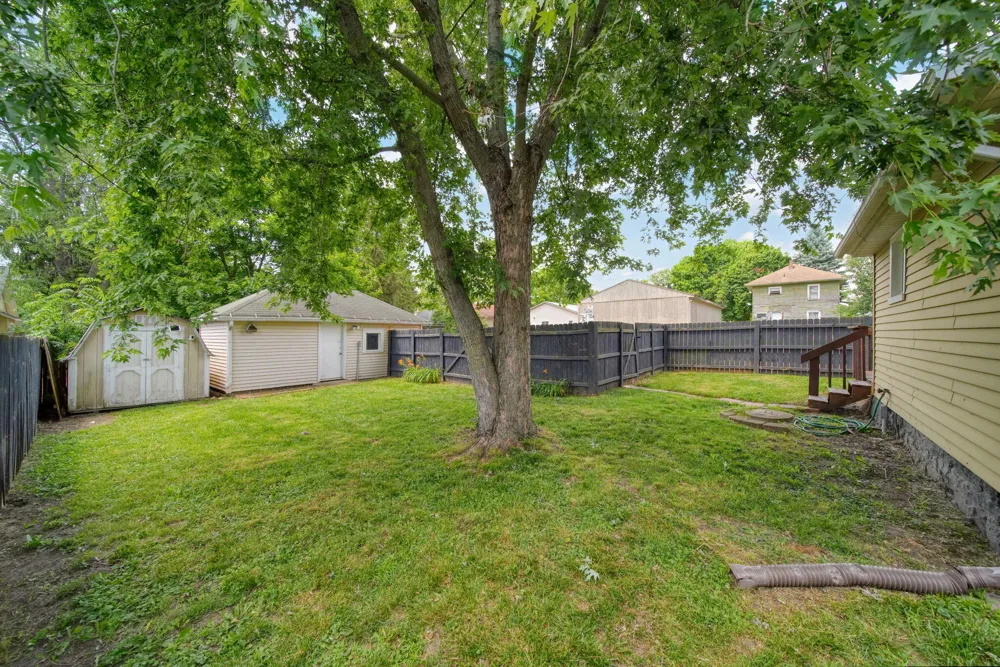 228 Thompson Street Jackson City, MI 49202