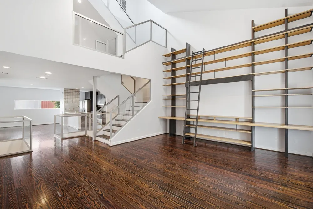 2934 Commerce Street Houston, TX 77003