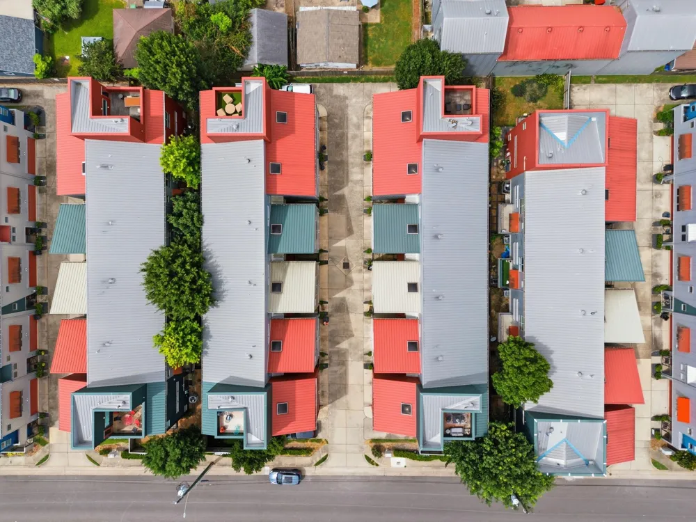 2934 Commerce Street Houston, TX 77003