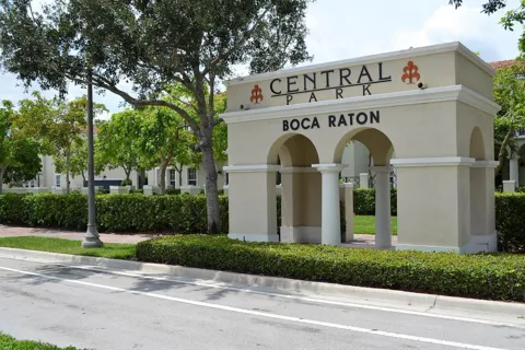 8305 NW 7th Court