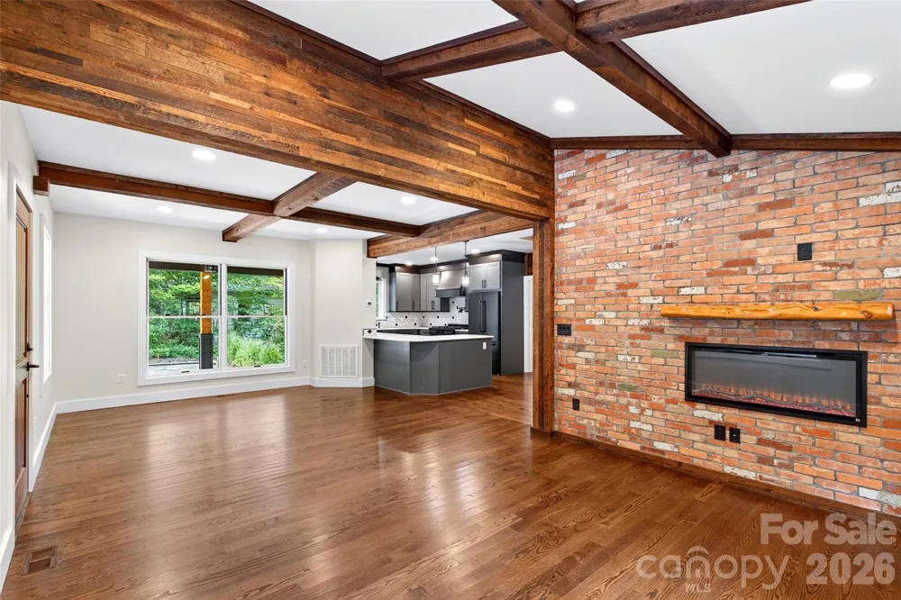78 Tupper Road Black Mountain, NC 28711
