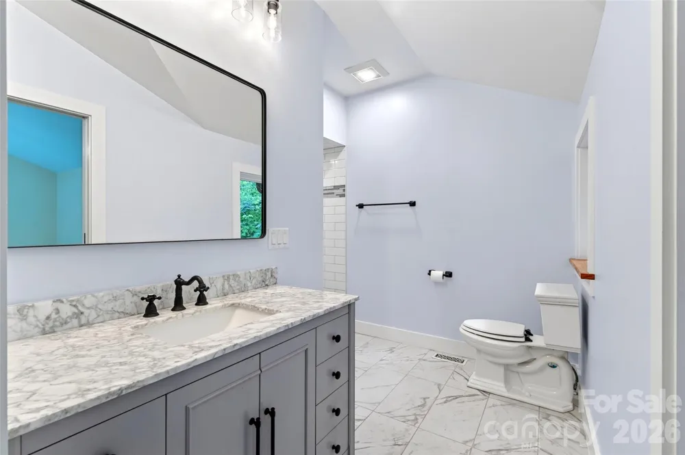 78 Tupper Road Black Mountain, NC 28711