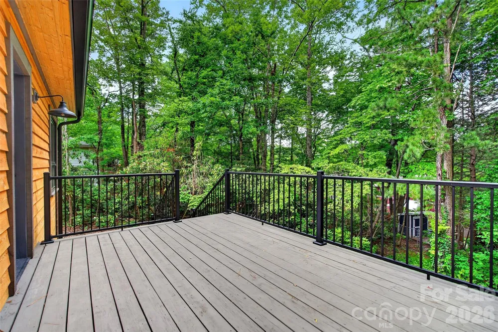 78 Tupper Road Black Mountain, NC 28711