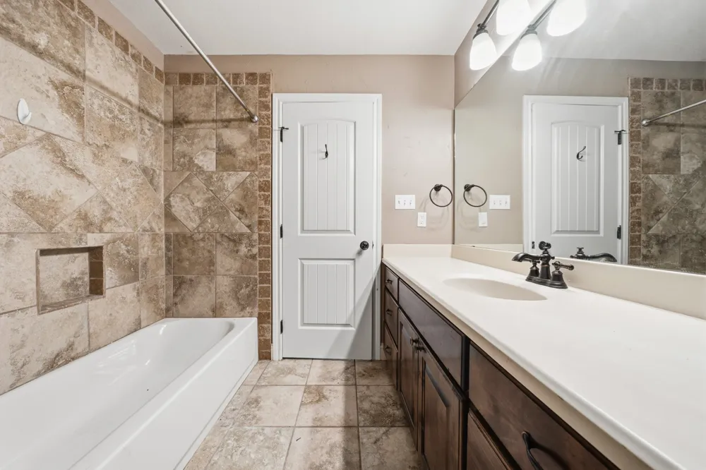 716 Retoma Park Drive Robinson, TX 76706